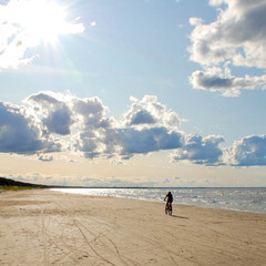 На Балтійському пляжі...