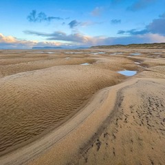 Shapes of the ocean shore