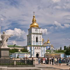 Михайлівська площа