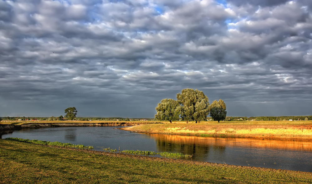 Река горынь