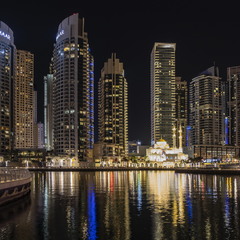 Вечерняя прогулка по Дубай Марина