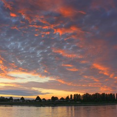 Закат над Рейном