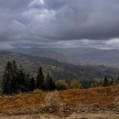 Осінні карпати