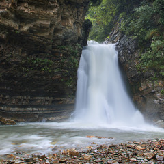 Бухтівецький водоспад