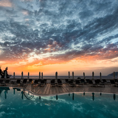 і сонечку треба спочити...