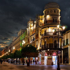 вечірня Севілья...