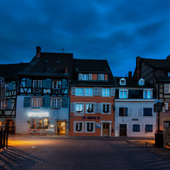 вечірні вогні старого міста...