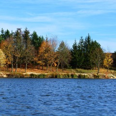 Тепла осінь