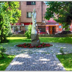 Пам'ятник Святому Мартину Турському у Мукачеві
