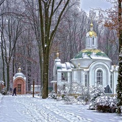 храм зимой