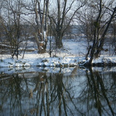 Зимова річка.