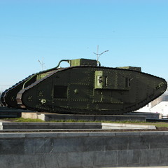 Английский танк.