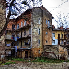 Старі подвір'я Львова