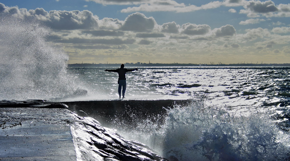 Морская фигура на месте замри игра. Раз два три морская фигура на месте замри. Морская фигура замри. Морские звезды гоа. Детство море.