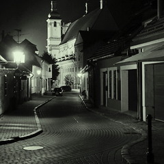 ночная прогулка по Трнаве
