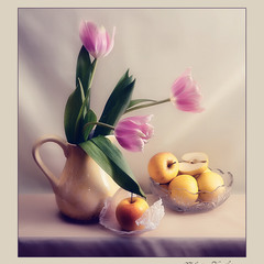 Тюльпаны и спелых яблок аромат