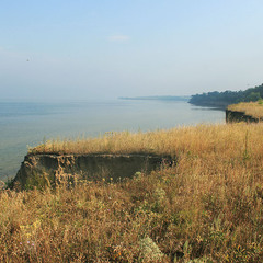 Дніпровський берег
