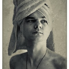 Портрет с полотенцем .....