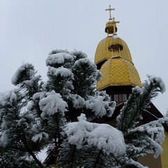 Храм і сніг