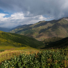 Чаривний Кавказ