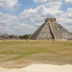 Древний город майя Чичен-Ица, Мексика
