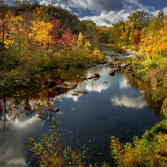 Осінь на річці Рось