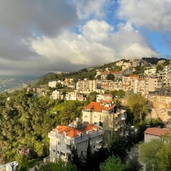 Вид на Бейрут...