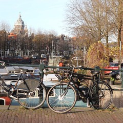 Сонячний день в Амстердамі 2