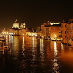Венеция  спит