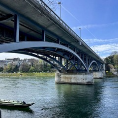 Міст через Рейн.