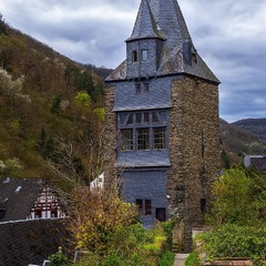 Міська вежа