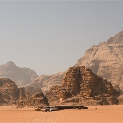 поселение бедуинов в пустыне