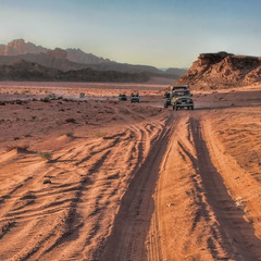 Караван в пустыне