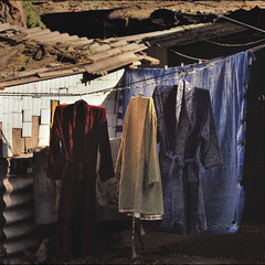 На Молдаванке крыши текут,зато халаты чистые